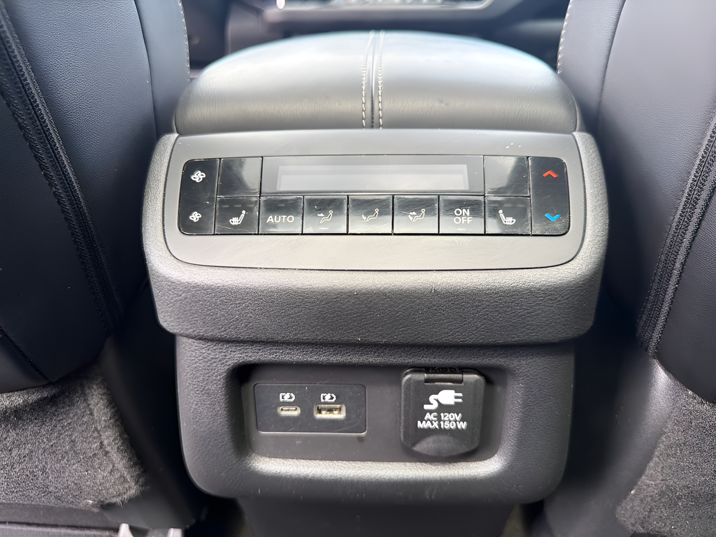 Certified Used 2023 Beige Nissan Platinum image 27