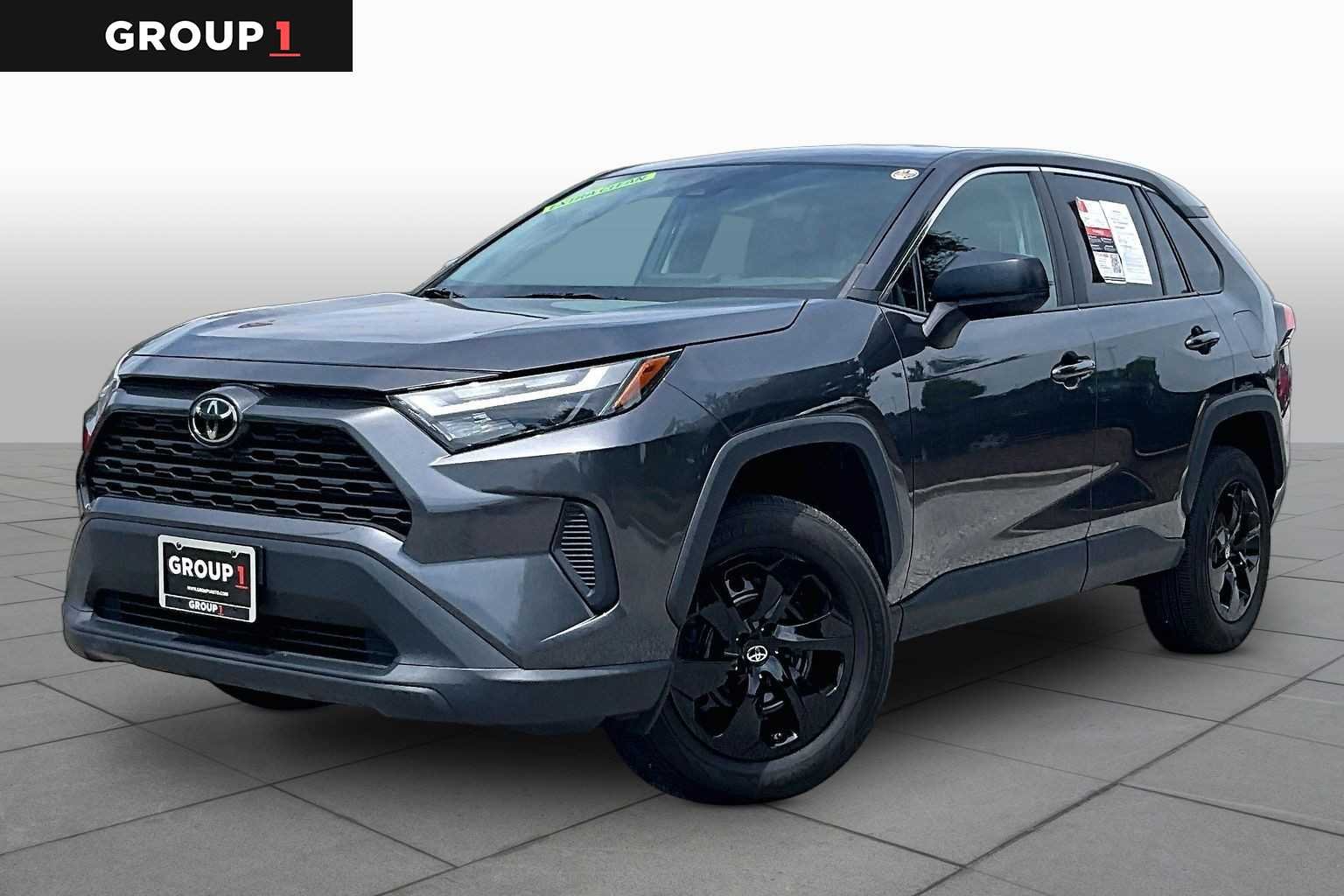 2023 Toyota RAV4 LE