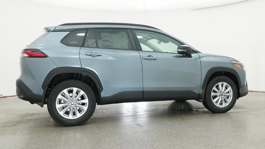 New 2026 Celestite Toyota LE image 27