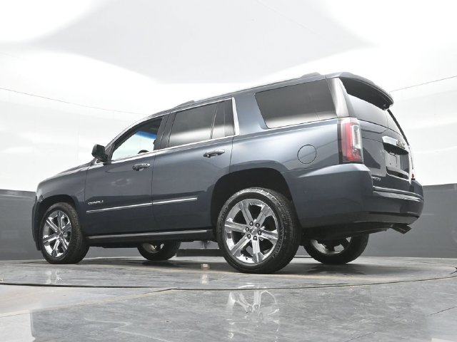 2020 GMC Yukon Denali - Photo 19