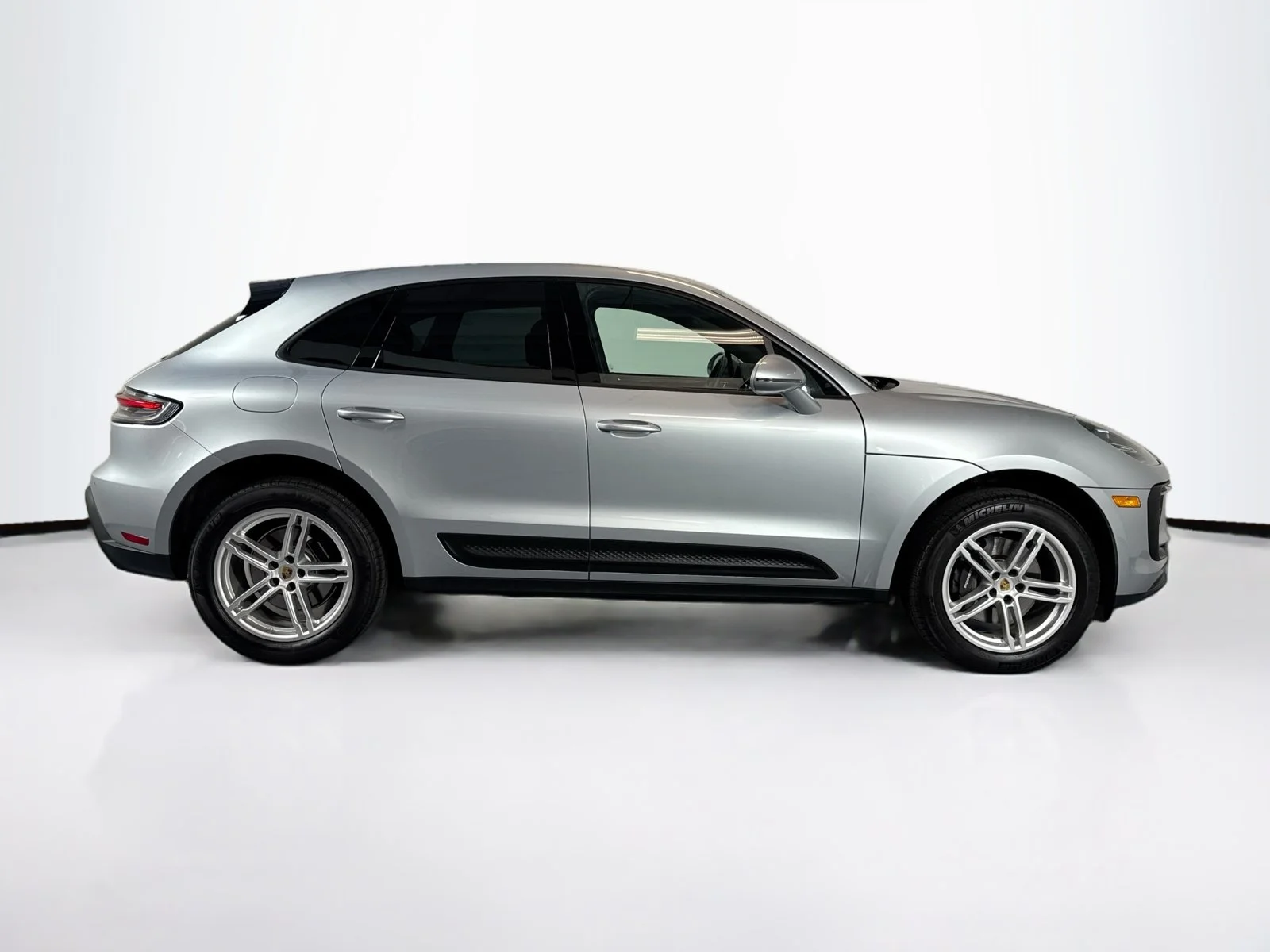 Certified Used 2026 Dolomite Silve Porsche  image 8