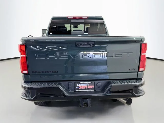 Used 2025 Gray Chevrolet LTZ image 6