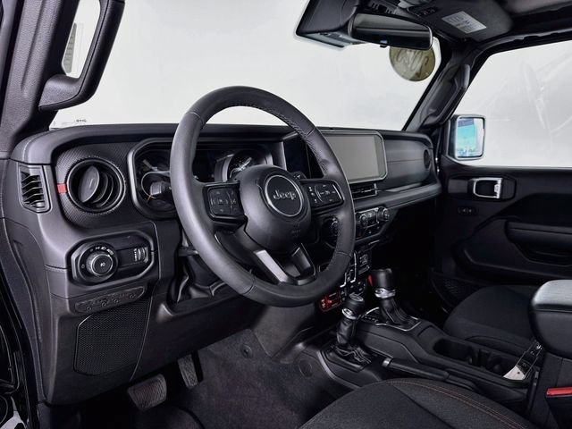 2025 Jeep Wrangler 4-Door Rubicon - Photo 9