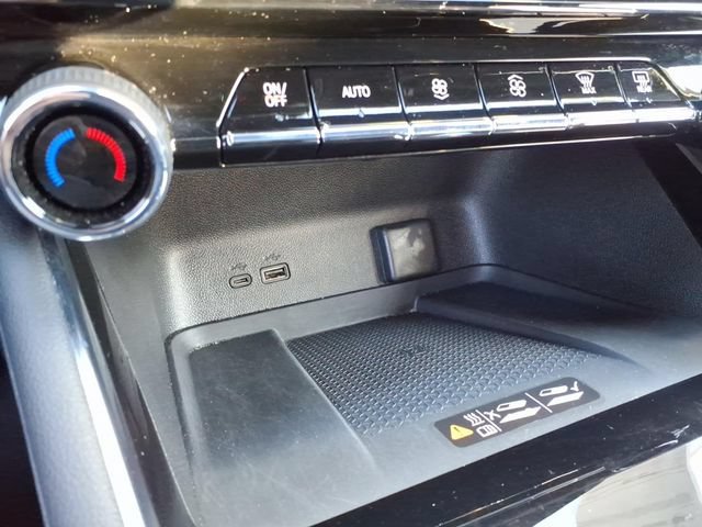 Used 2026 Summit White Chevrolet LT image 25