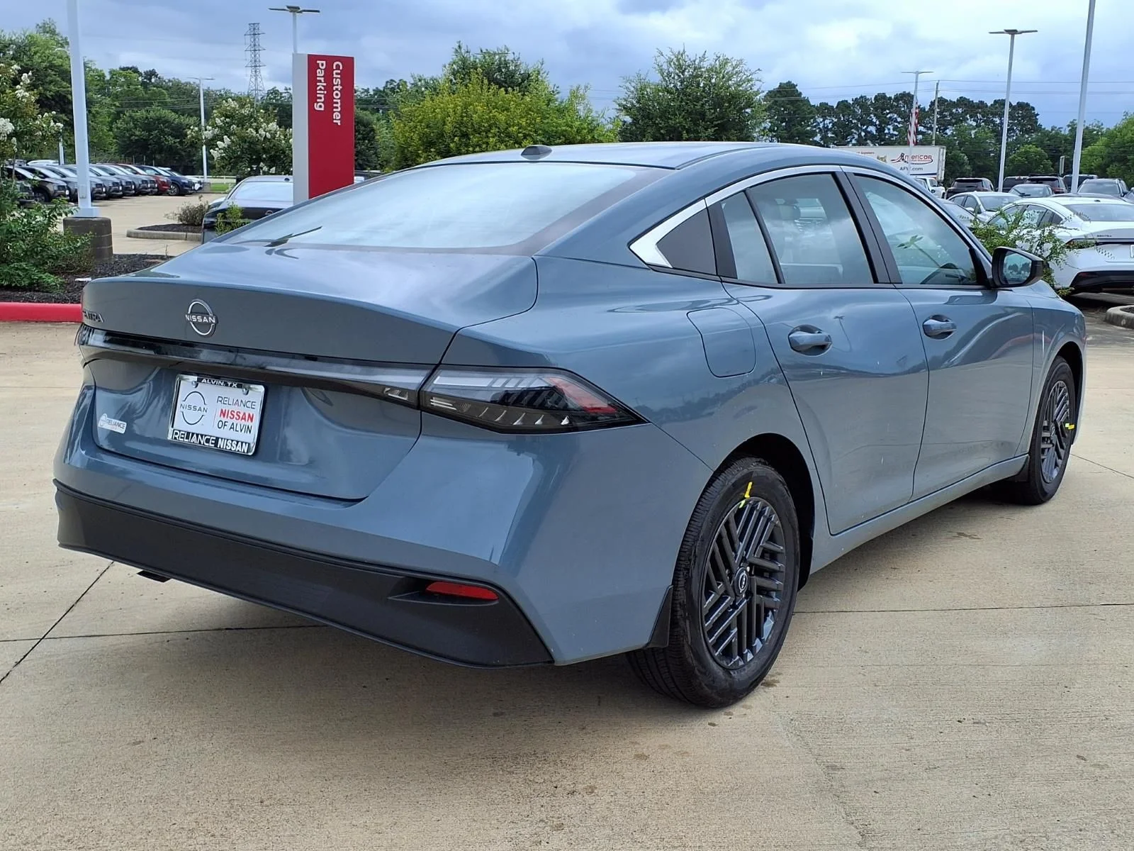 New 2026 Atlantic Gray Metallic Nissan SV image 4