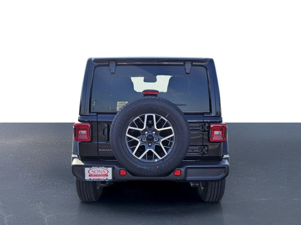 New 2026 Black Clear-Coat Exterior Paint Jeep Sahara image 10