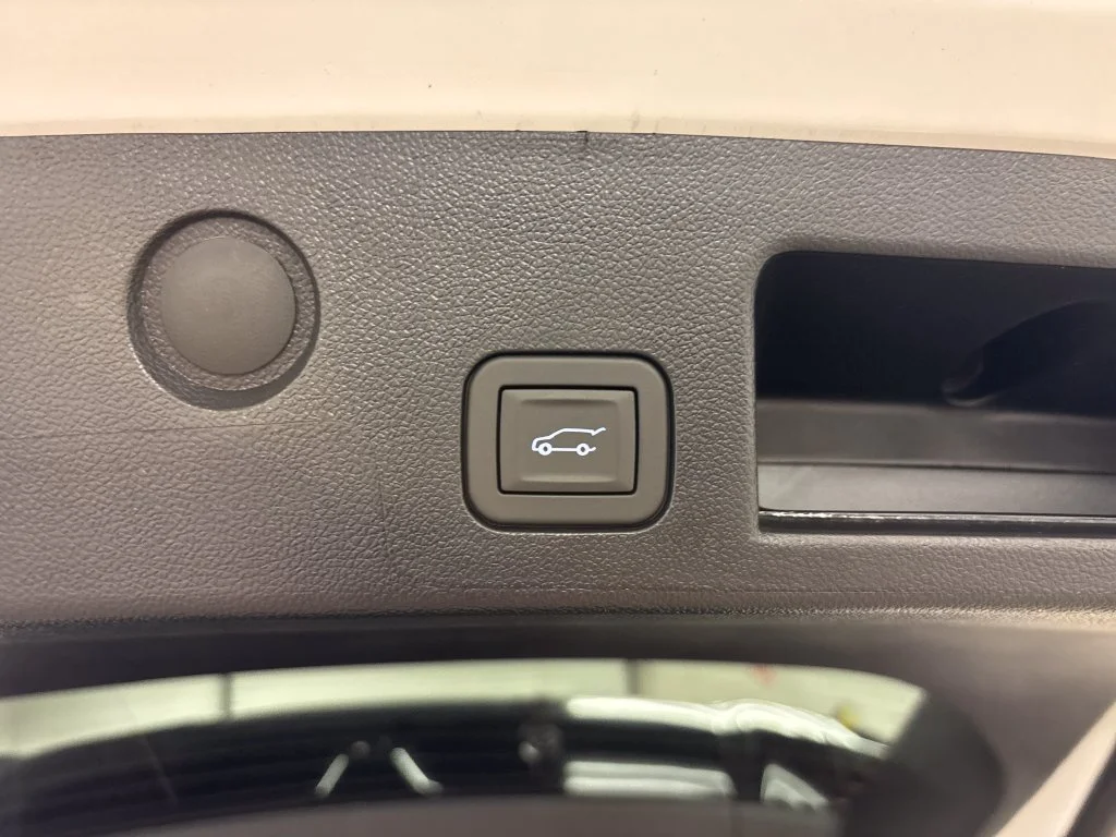 2026 GMC Terrain AT4 - Photo 17