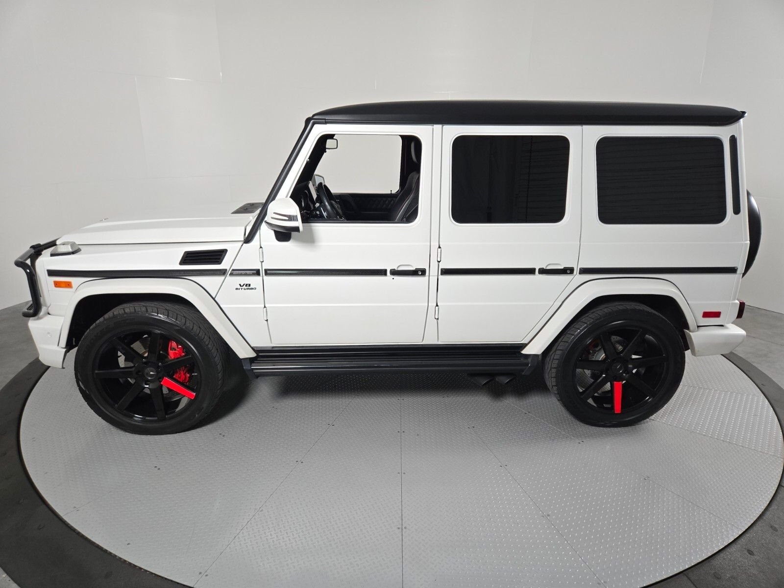 Used 2018 Polar White Mercedes-Benz G 63 AMG® image 34