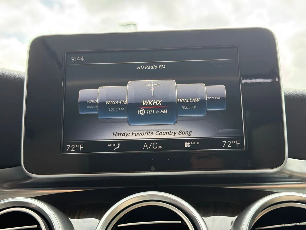 Used 2019  Mercedes-Benz GLC 300 image 29