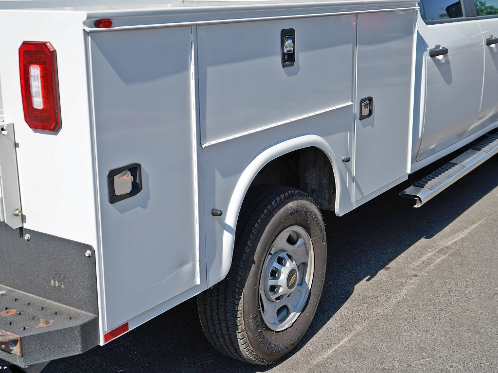 Used 2020 Summit White Chevrolet Work Truck image 15