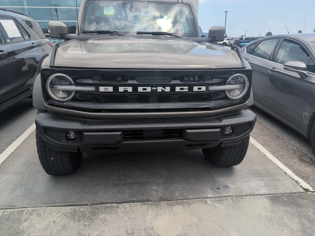 Used 2025 Marsh Gray Ford Outer Banks image 3