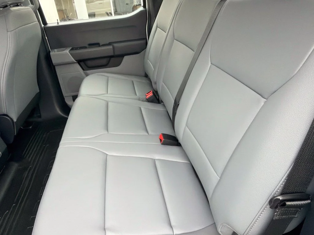 New 2027 Oxford White Ford F-350® XL image 12