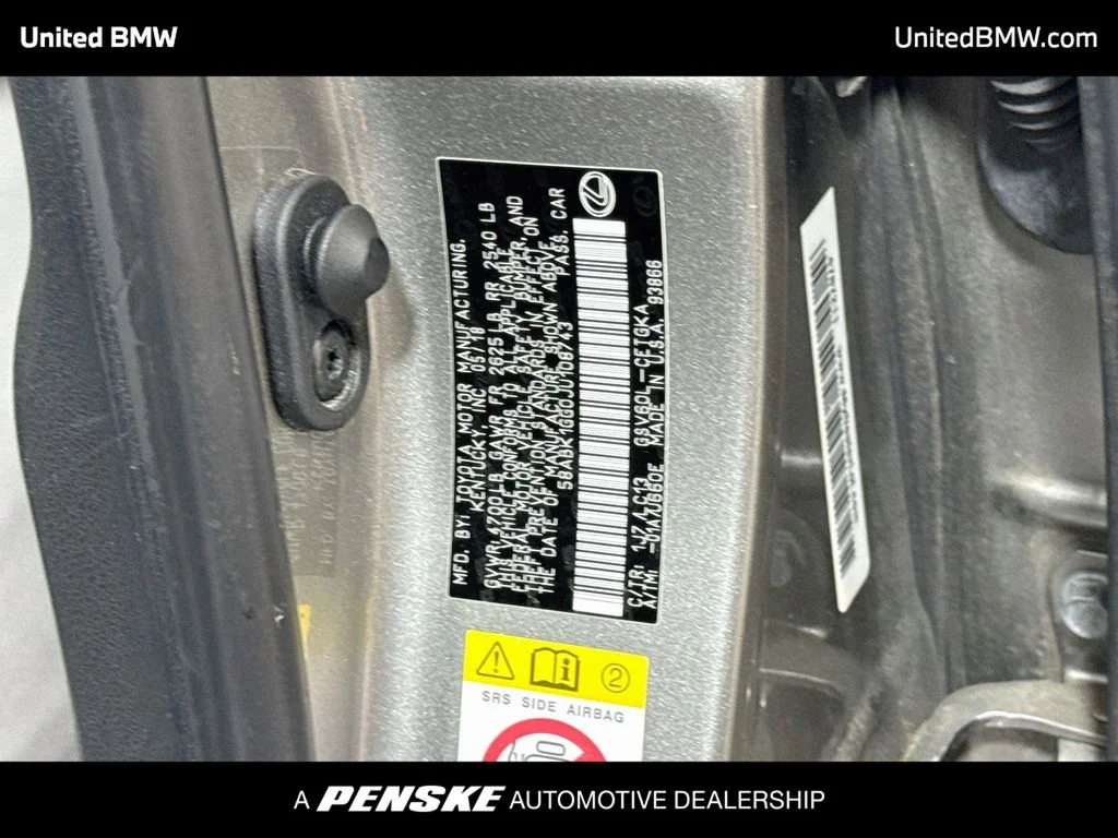Used 2018 Silver Lexus 350 image 15