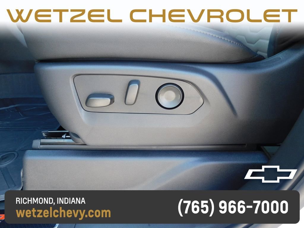 2026 Chevrolet Silverado 1500 ZR2 - Photo 18