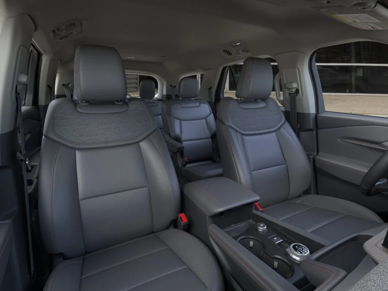 New 2026 Space White Metallic Ford Active image 33