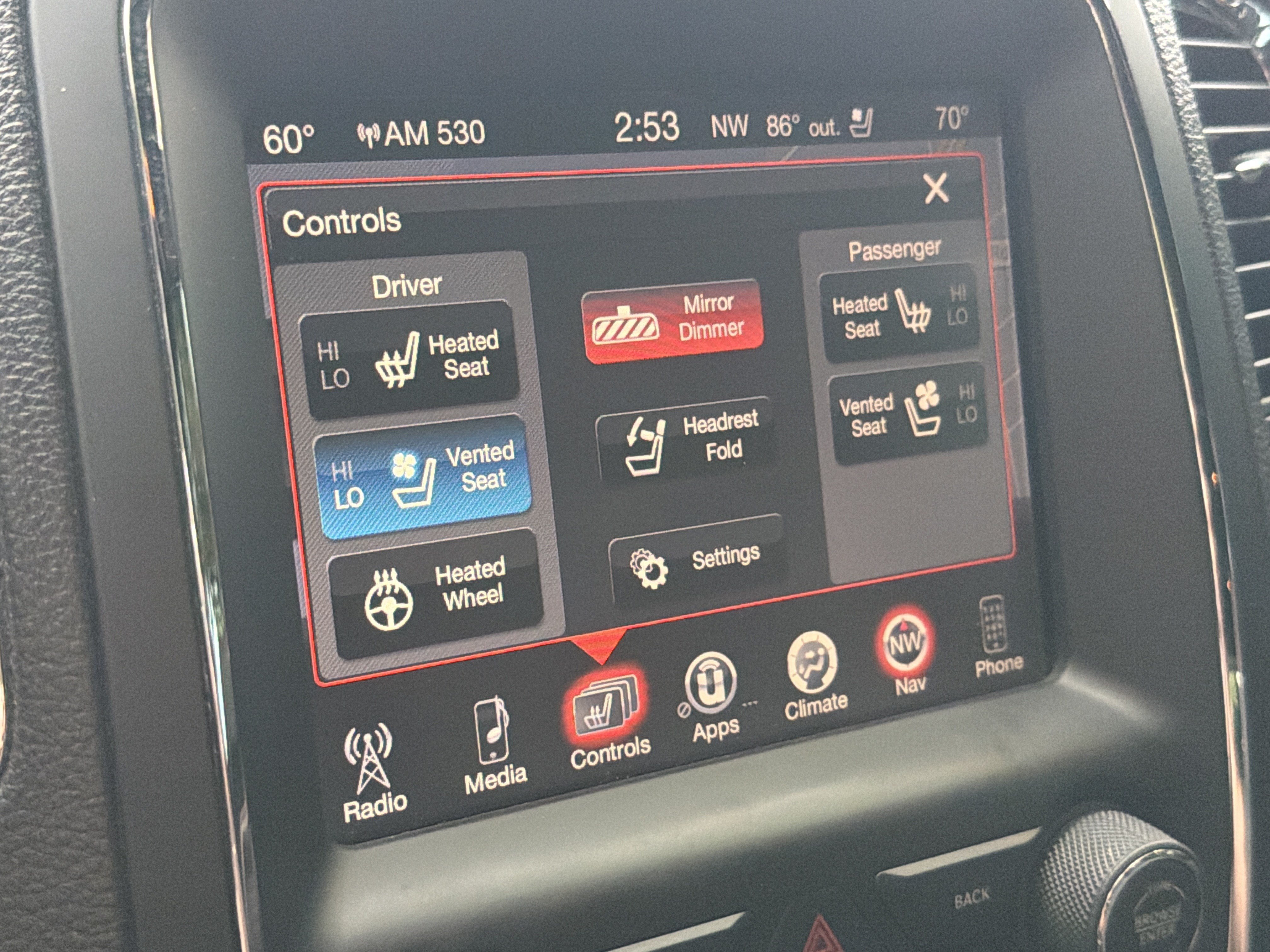 Used 2014 Brilliant Black Crystal Pearlcoat Dodge R/T image 28