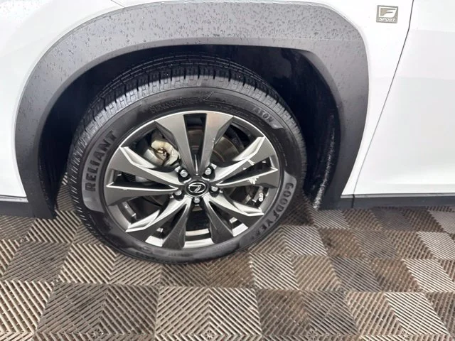 Used 2019 White Lexus 200 F SPORT image 33