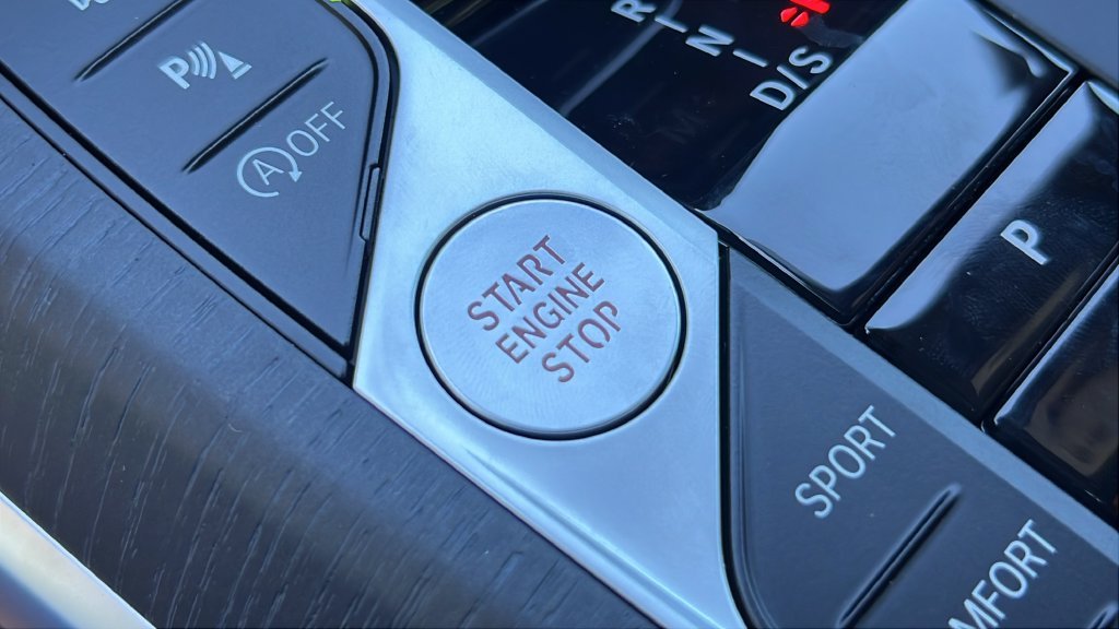 New 2026 Skyscraper Grey Metallic BMW 330i image 23