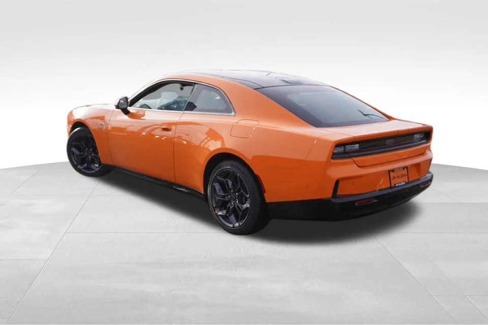 2025 Dodge Charger Daytona R/T - Photo 5