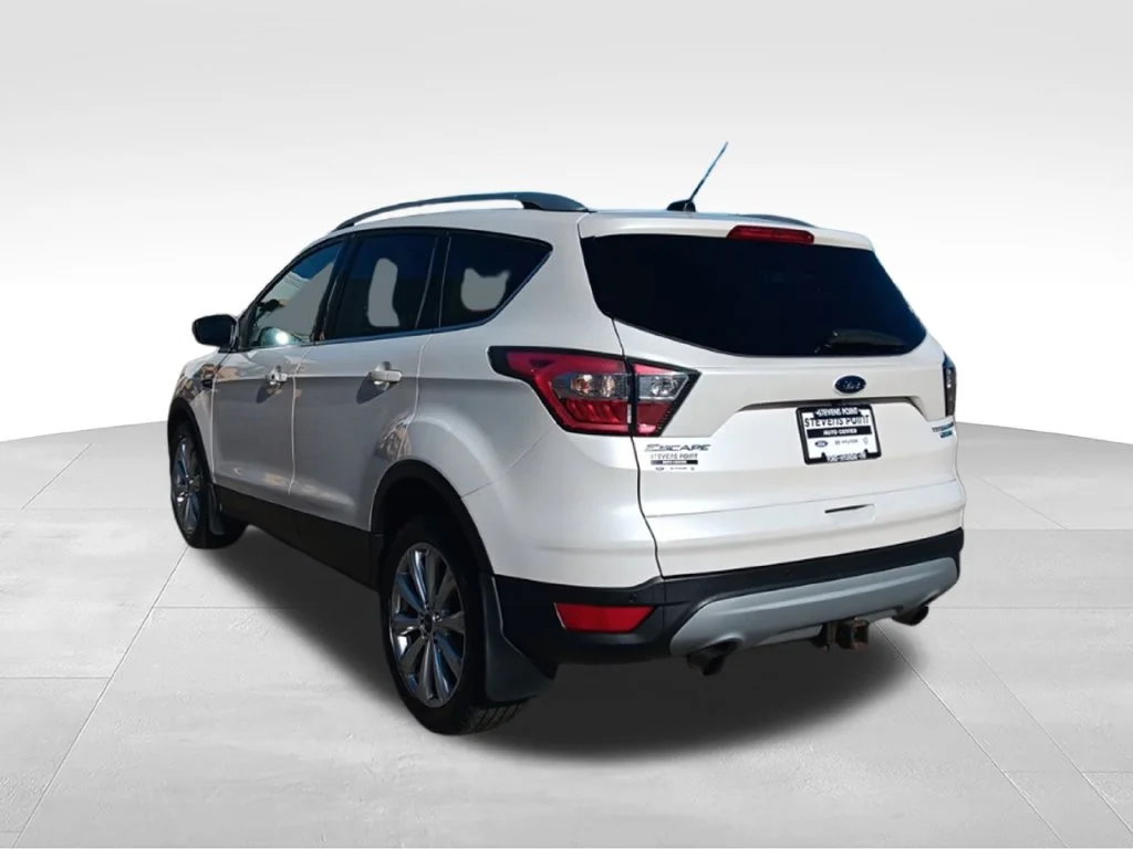 Used 2017 White Platinum Metallic Tri-Coat Ford Titanium image 5