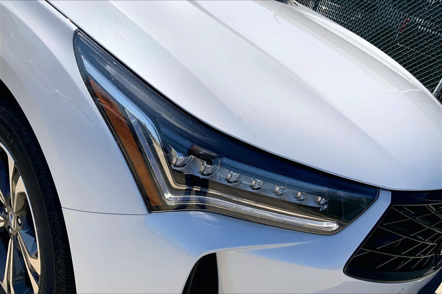New 2026 Platinum White Pearl Acura w/Technology Package image 13