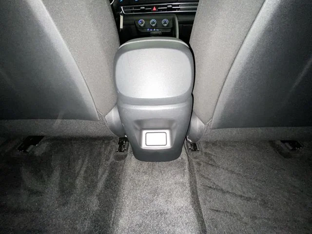 Used 2026 White Hyundai SE image 27