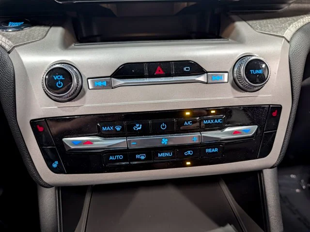 Used 2023 Gray Ford Timberline image 28