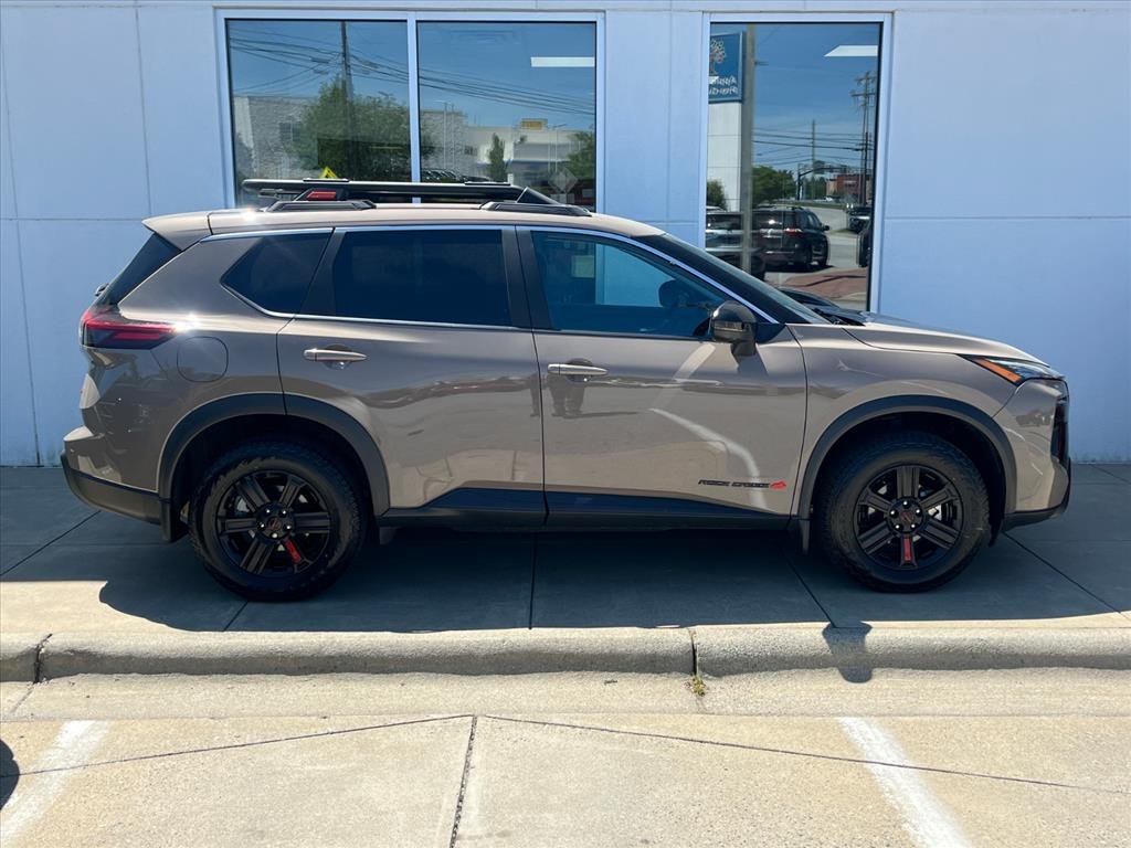 Used 2025 Baja Storm Metallic Nissan Rock Creek image 3