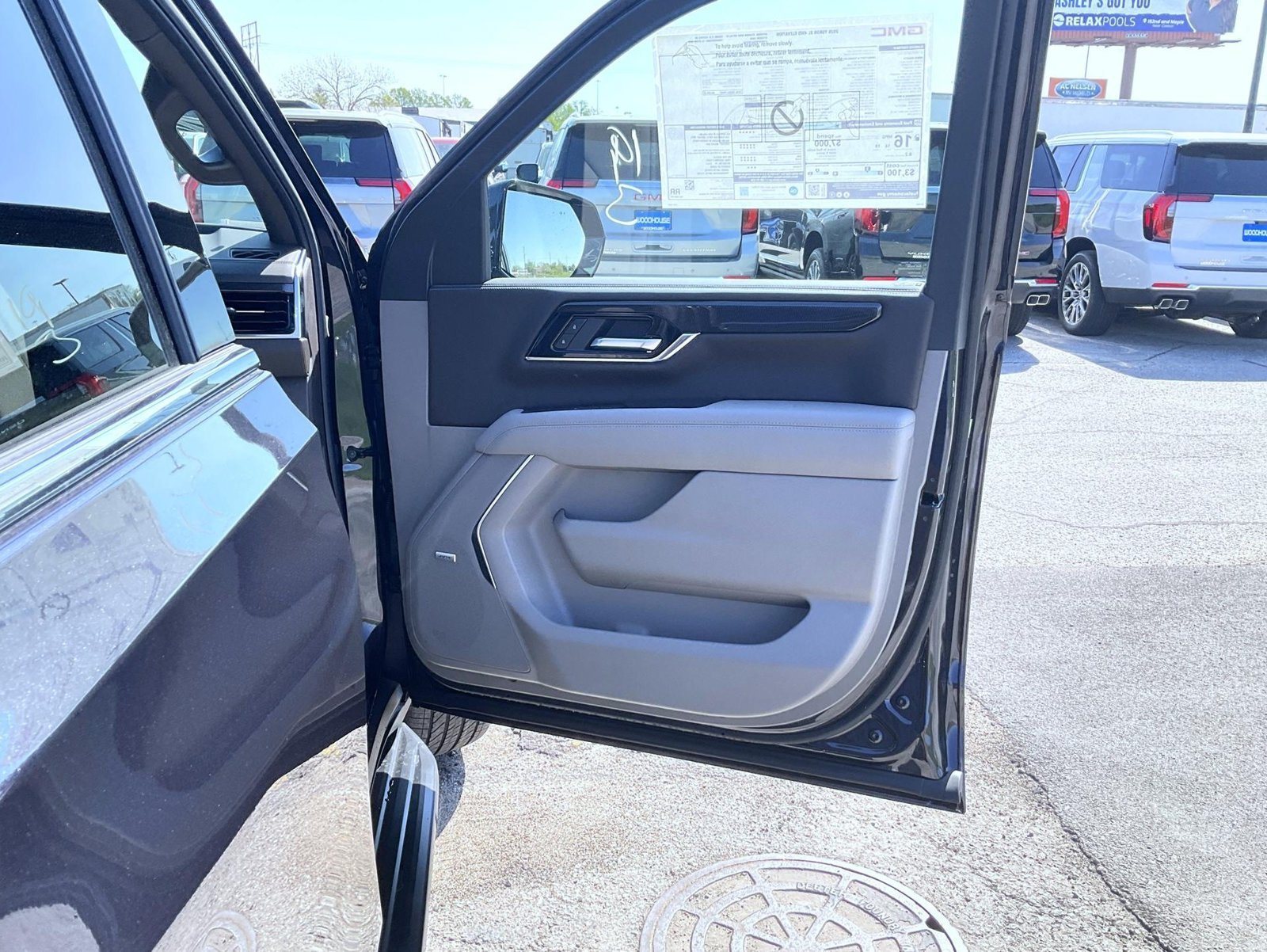 2026 GMC Yukon XL Elevation - Photo 16
