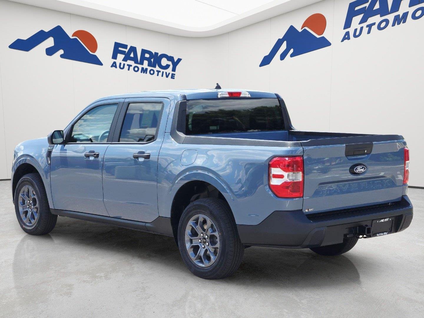 New 2026 Azure Gray Metallic Tri-Coat Ford XLT image 6
