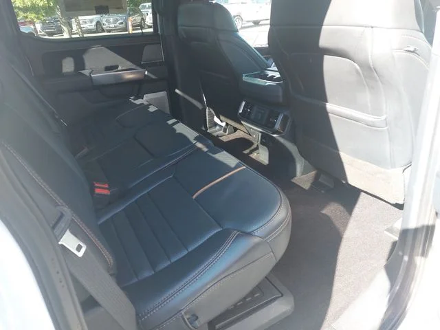 Used 2022 White Ford Platinum image 11