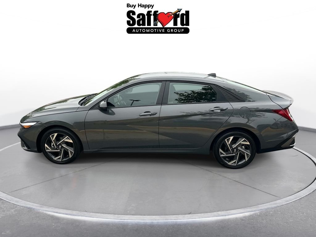 Certified Used 2025 Gray Hyundai SEL Sport image 4