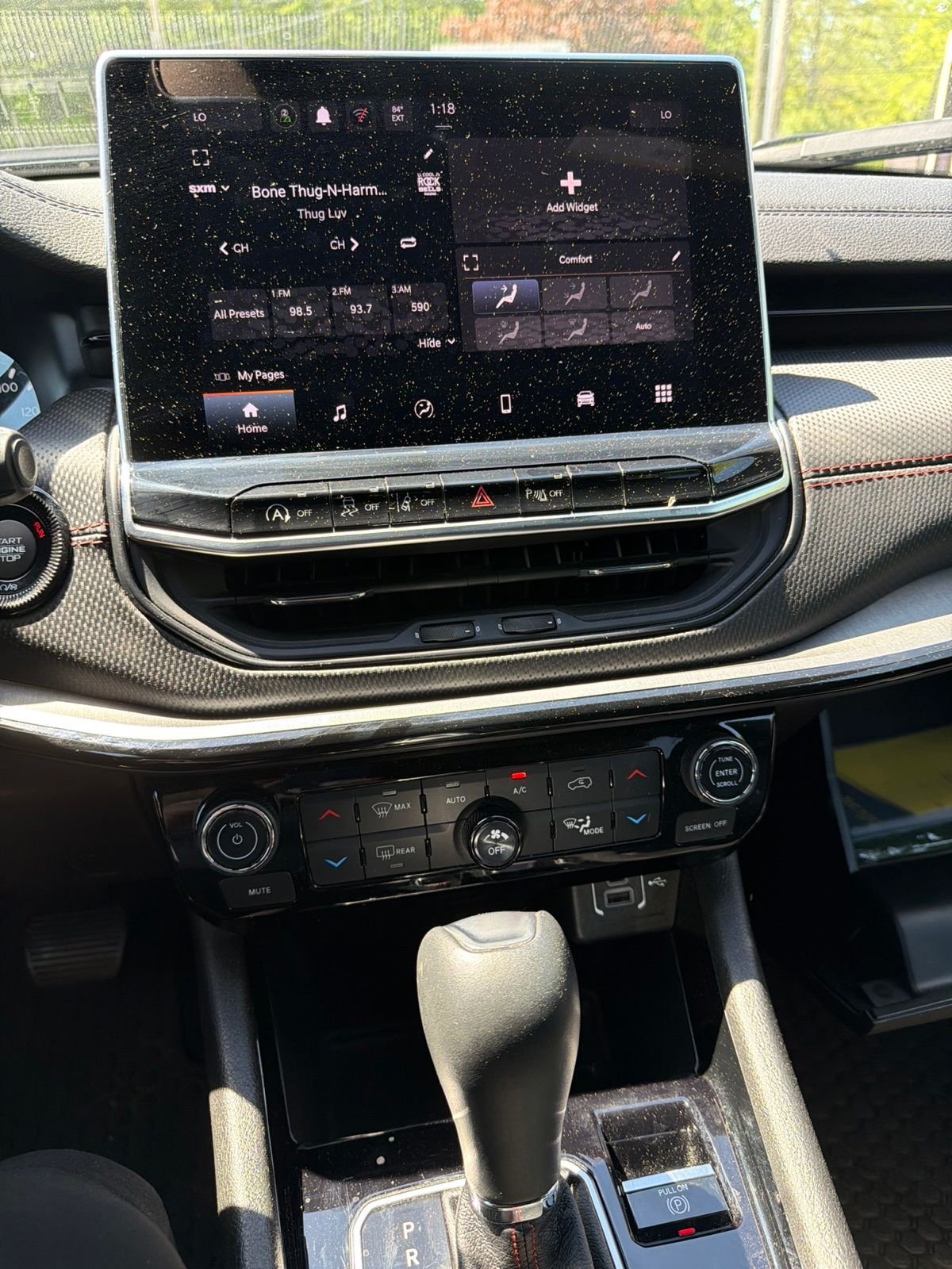 Used 2025 White Jeep Trailhawk image 25