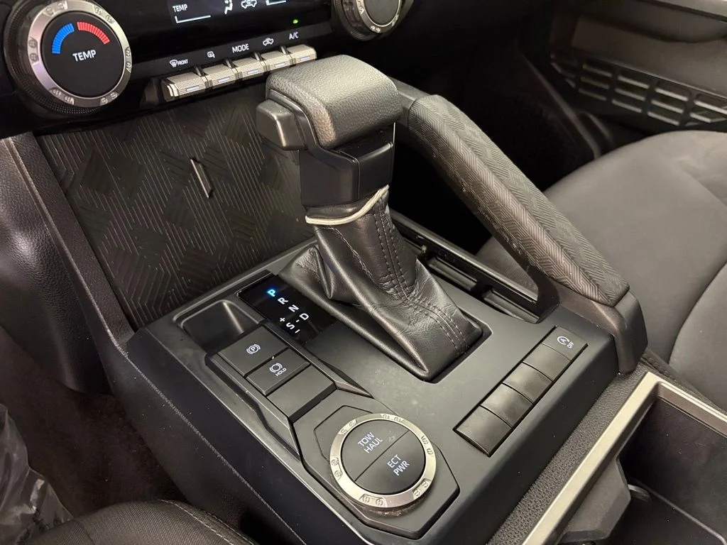 Used 2024 White Toyota SR5 image 31