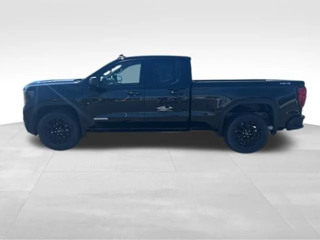 Used 2024 Onyx Black GMC Elevation image 6