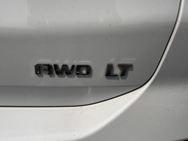 Used 2023 Summit White Chevrolet LT image 8