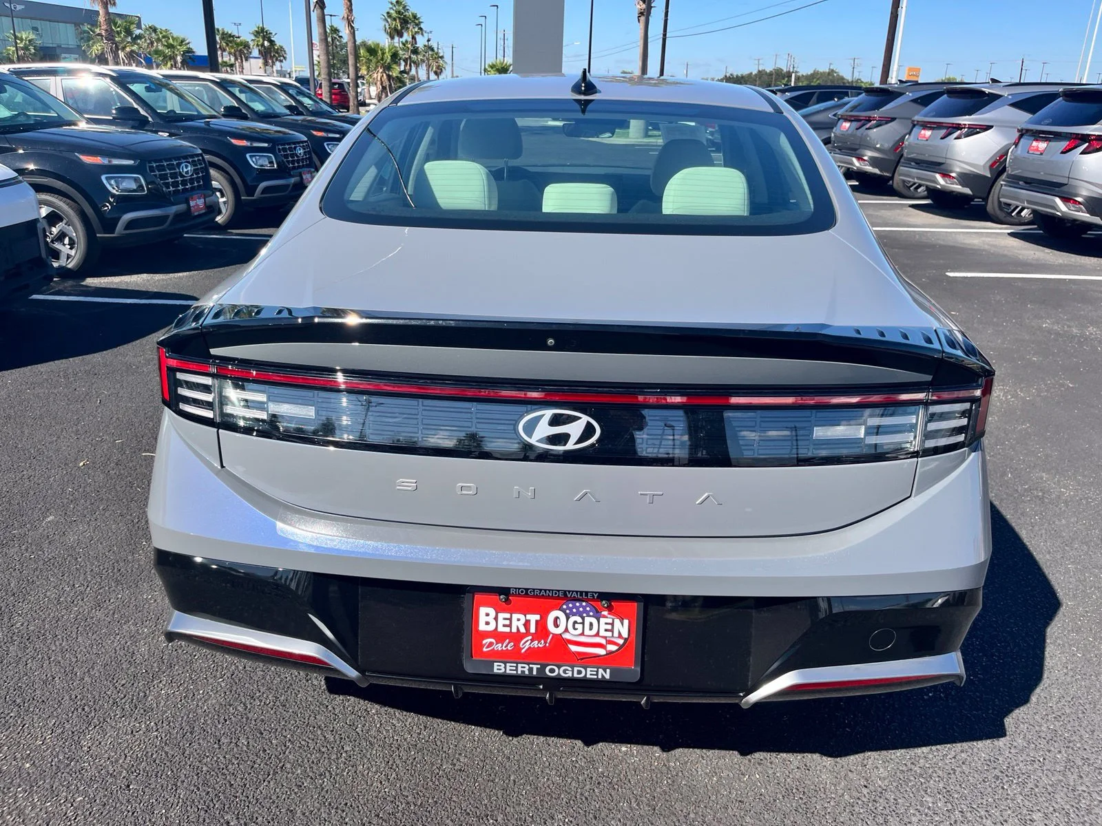 Used 2025 Blue Hyundai SEL image 5