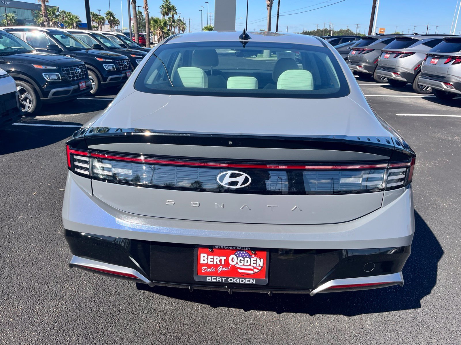 Used 2025 Blue Hyundai SEL image 5