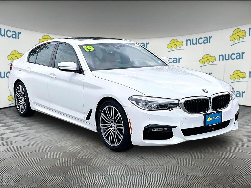 Used 2019 Alpine White BMW 540i xDrive image 1