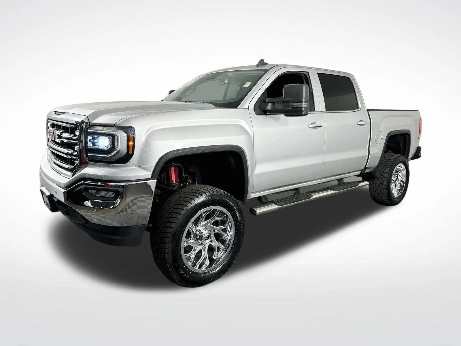 Used 2018 Quicksilver Metallic GMC SLT image 4