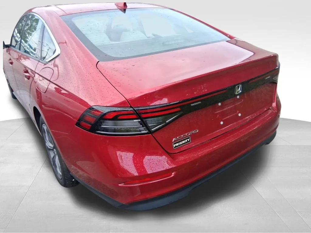 Used 2023 Gray Honda EX image 6