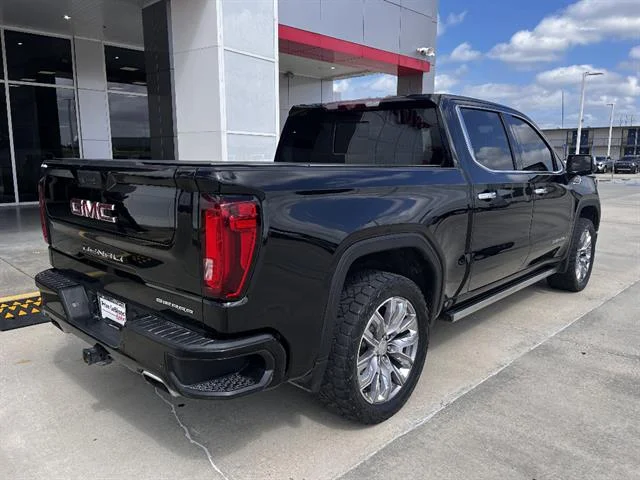 Used 2023 Onyx Black GMC Denali image 3