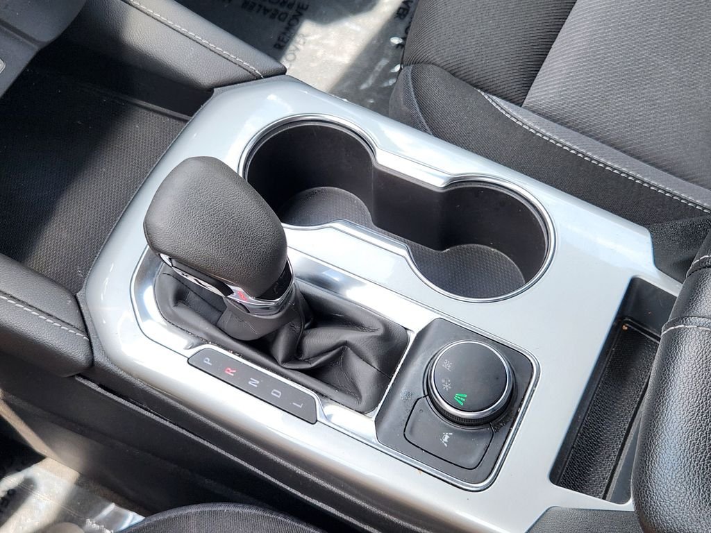 Used 2025 Black Chevrolet LT image 19