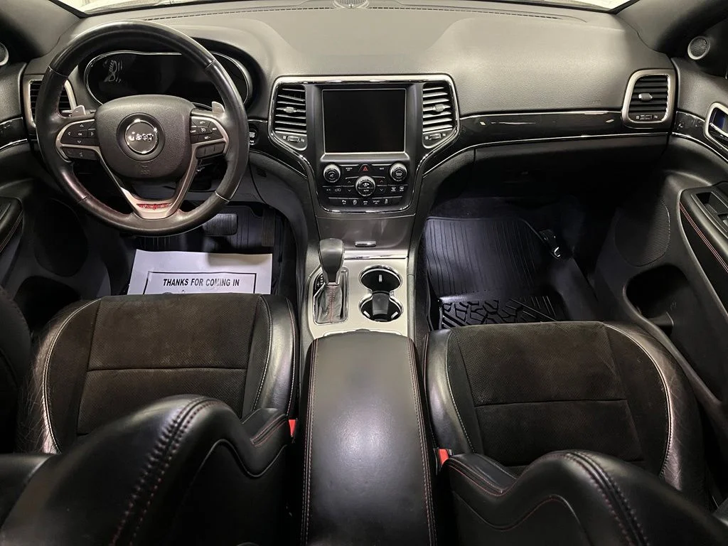 Used 2017 White Jeep Trailhawk image 25