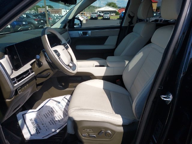 Used 2024 Black Hyundai Calligraphy image 13