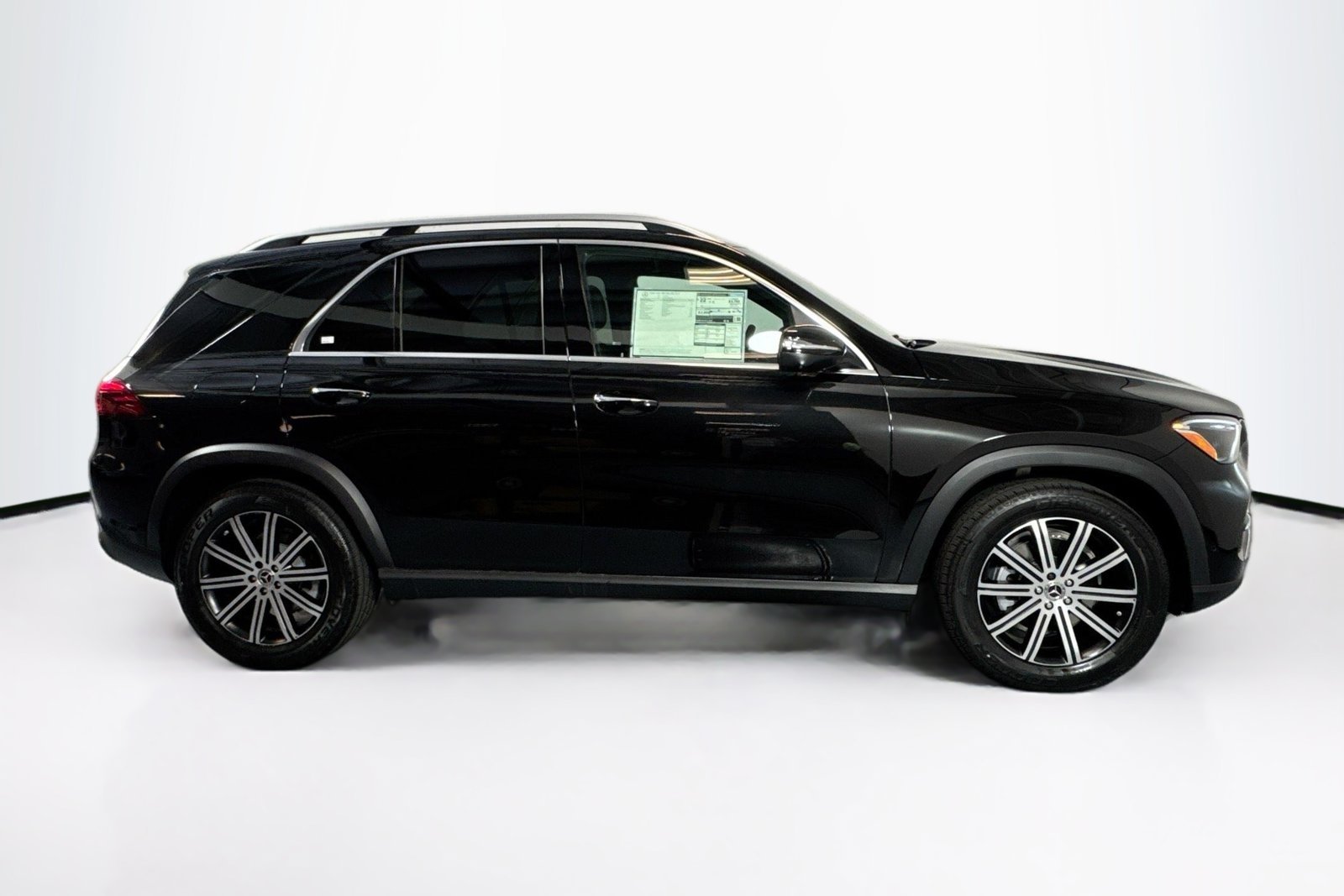 New 2026 Obsidian Black Metallic Mercedes-Benz GLE 350 image 4
