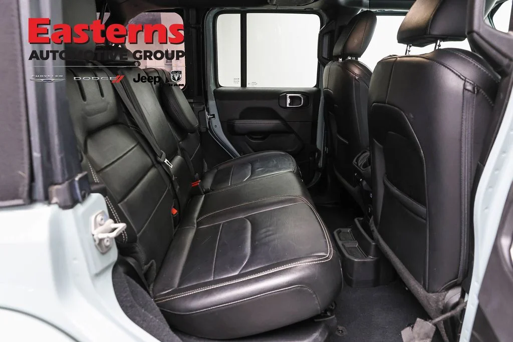Used 2023 Gray Jeep Sahara 4xe image 22