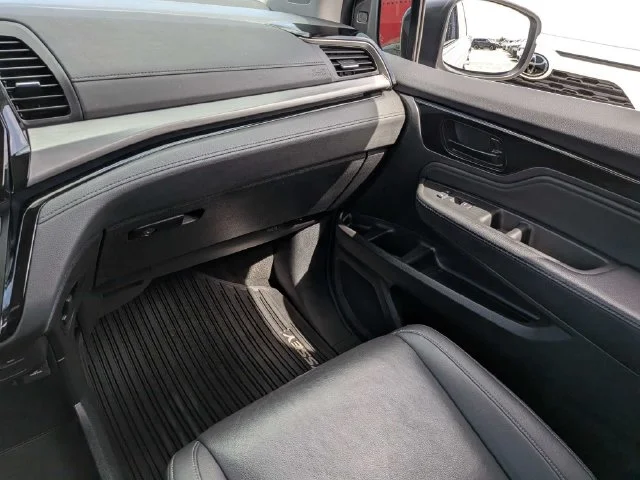 Used 2024 Gray Honda Touring image 16