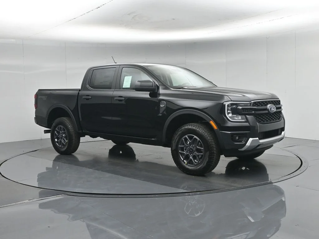 New 2026 Black Ford XLT image 22
