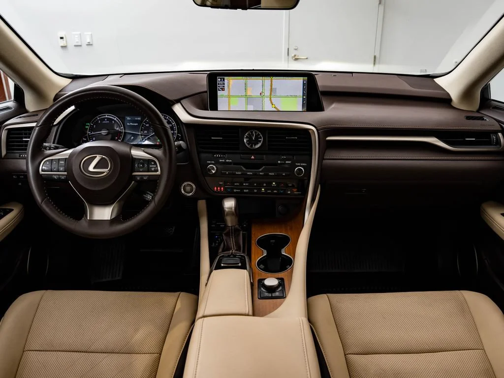 Used 2017 Eminent White Pearl Lexus 350 image 33